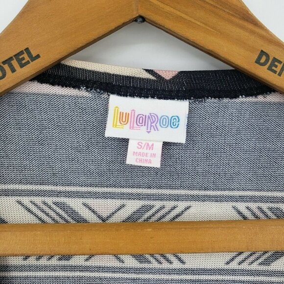 New LuLaRoe Savannah Kaftan Womens S/M Pink Black Southwestern Print Wrap - Picture 4 of 5